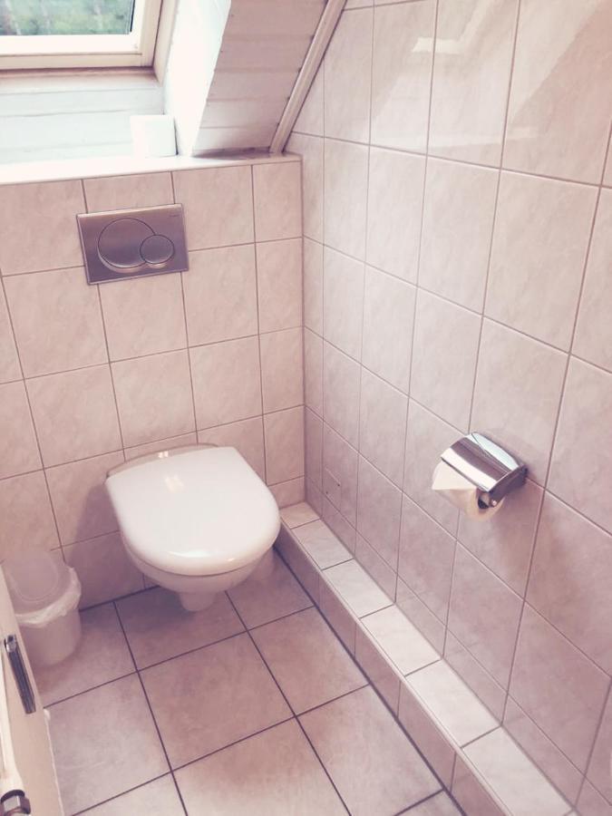 Gasthof Wilhelm Tell Fremdenzimmer Zirndorf Ngoại thất bức ảnh