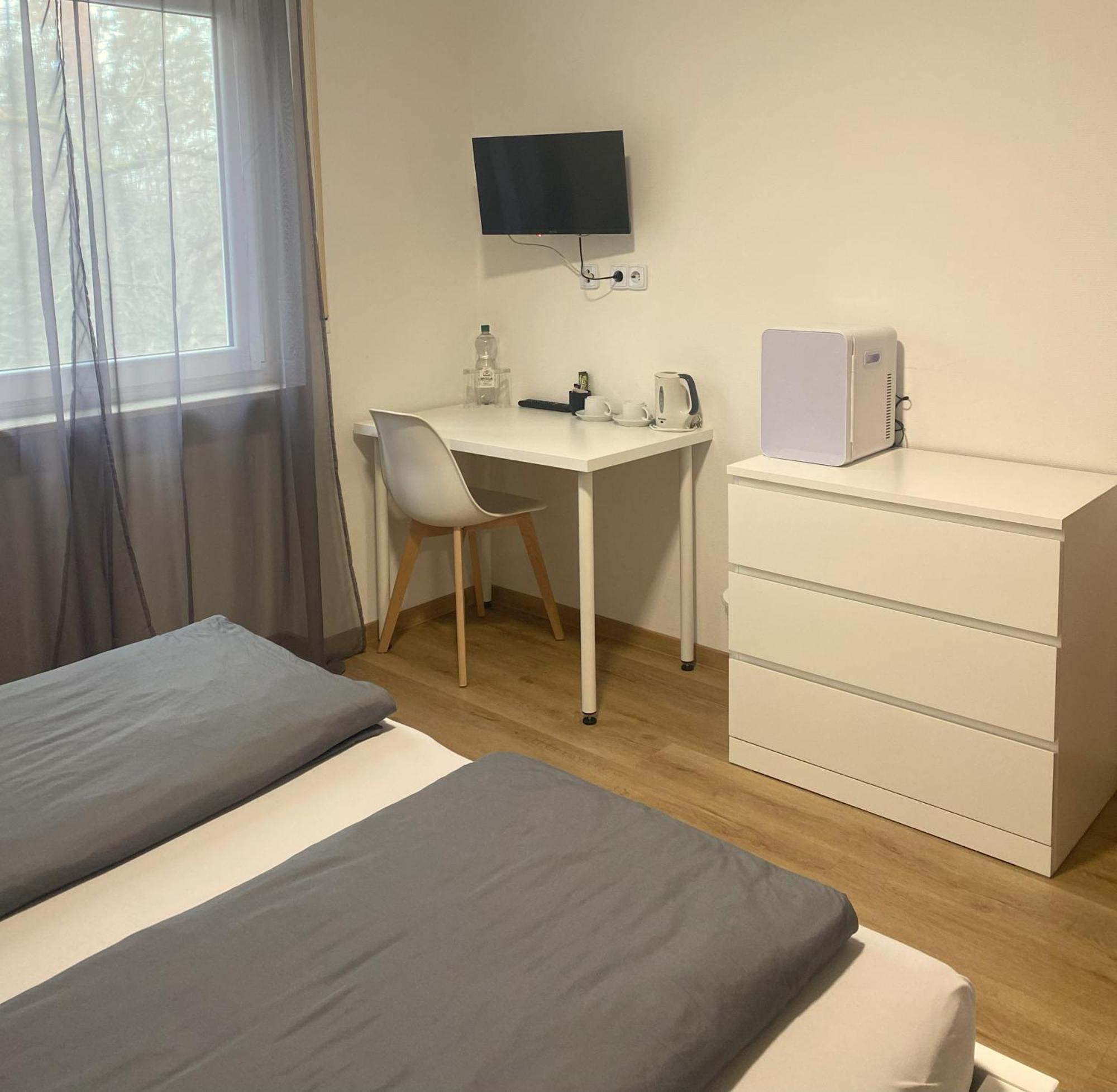Gasthof Wilhelm Tell Fremdenzimmer Zirndorf Ngoại thất bức ảnh