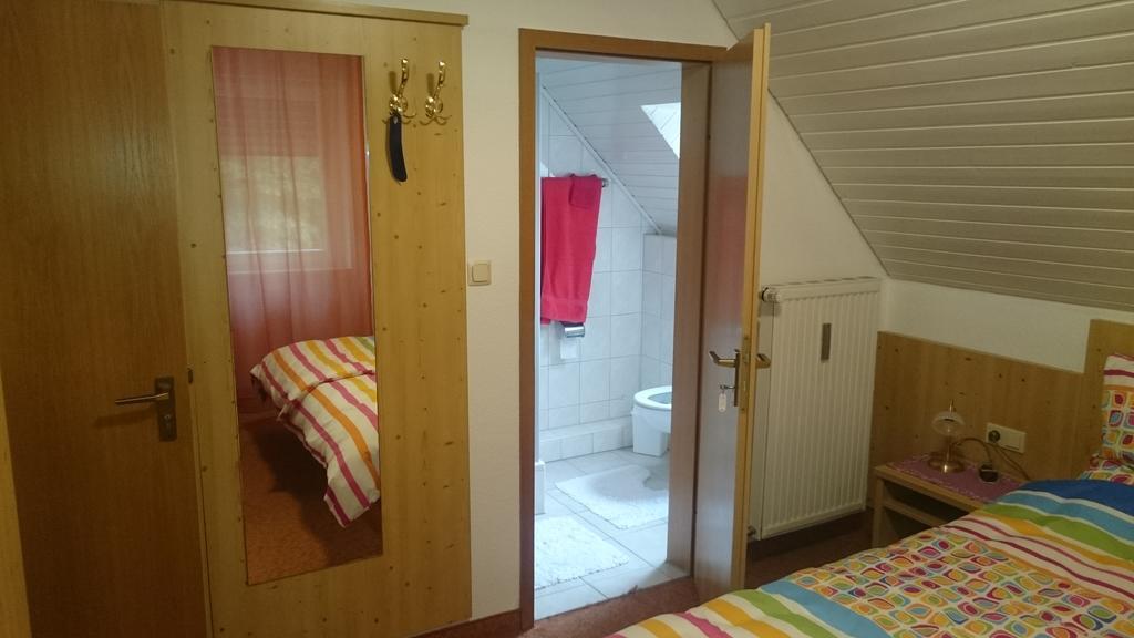 Gasthof Wilhelm Tell Fremdenzimmer Zirndorf Ngoại thất bức ảnh